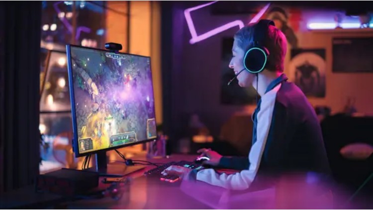 Exploring The Social Side Of Online Gaming Communities